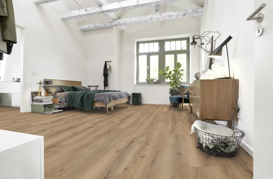 \\192.168.140.221\daten\IT\Allgeier\Online-Shop\Bilddaten\G&J - Barth & Co\Vinyl\Bodencouture_Vinyl_Eiche_Leni_Raumbild1.png